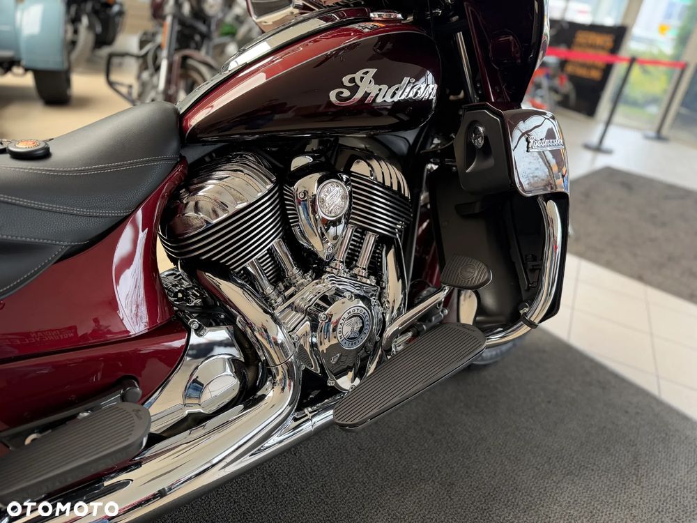 Indian Roadmaster - 16