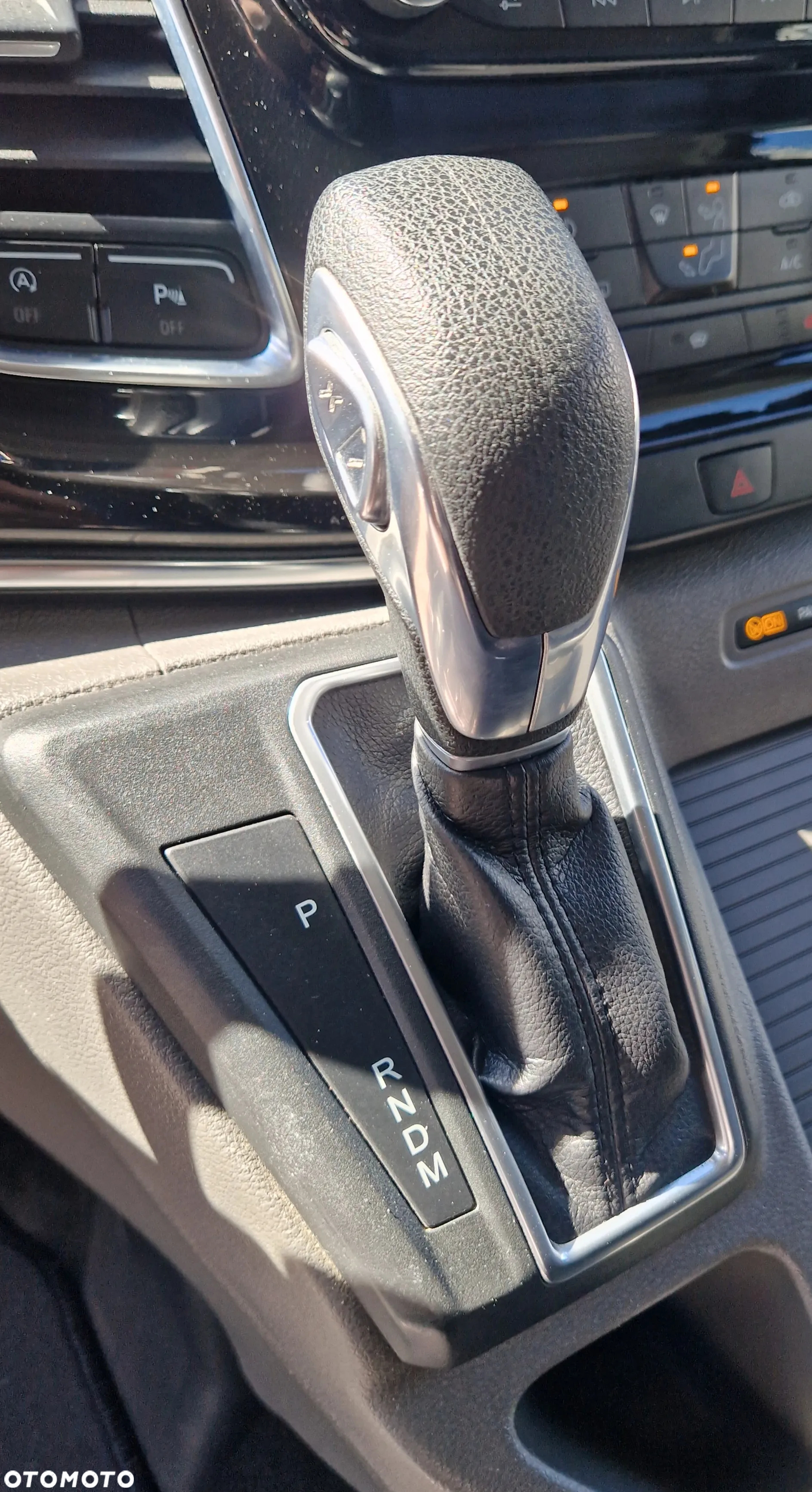 Ford Tourneo Custom 2.0 EcoBlue L1 Titanium SelectShift - 19