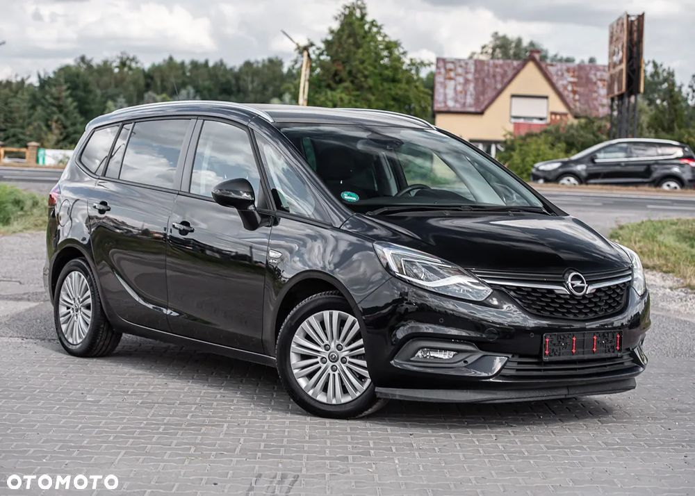Opel Zafira - 1