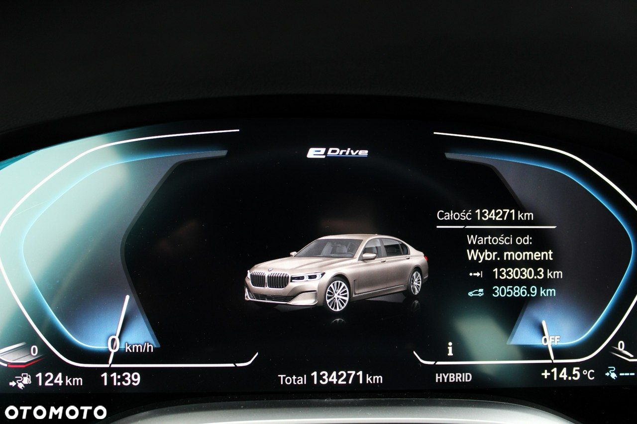 BMW Seria 7 - 11