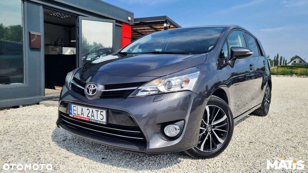Toyota Verso - 11