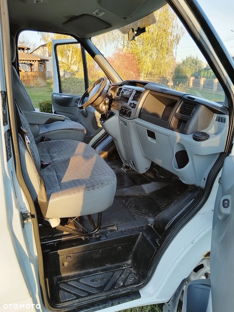 Ford Transit - 7