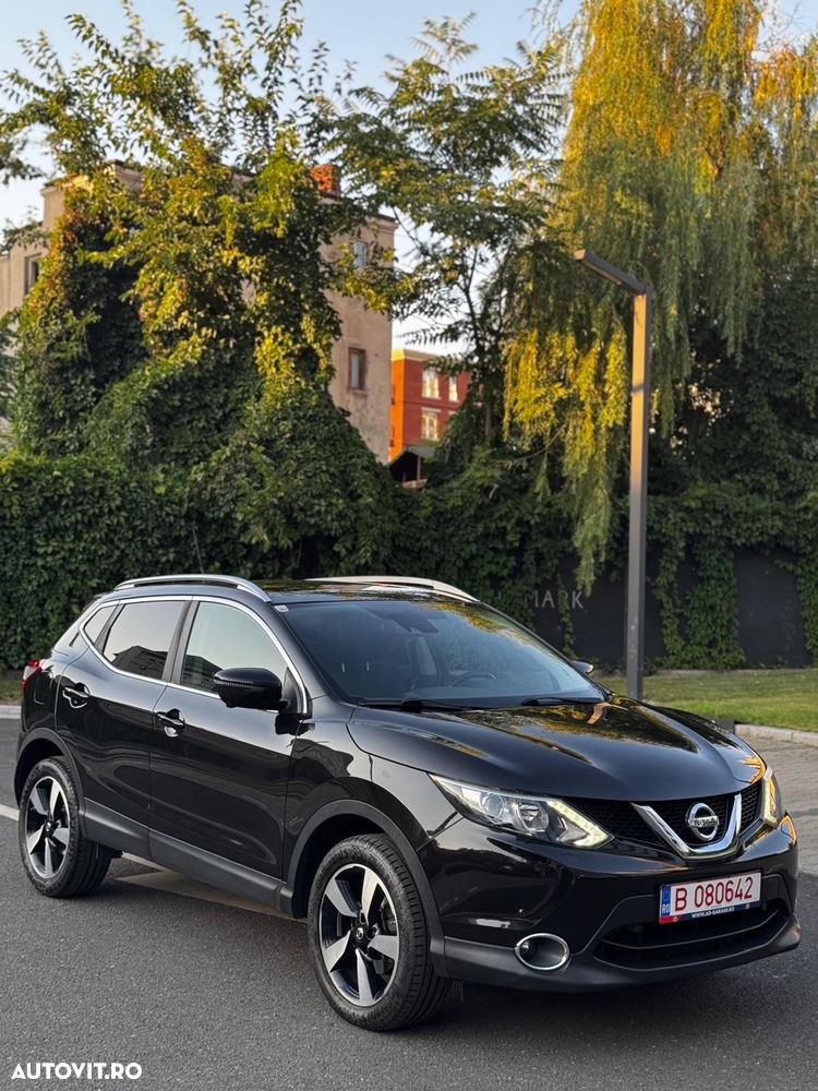 Nissan Qashqai 1.6 DCI N-Connecta - 19