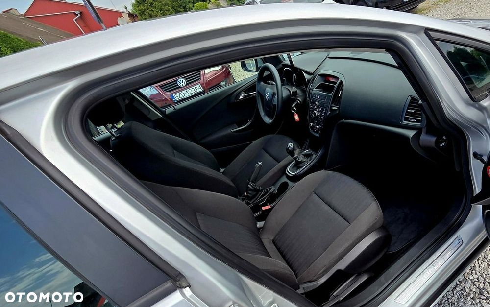 Opel Astra - 13
