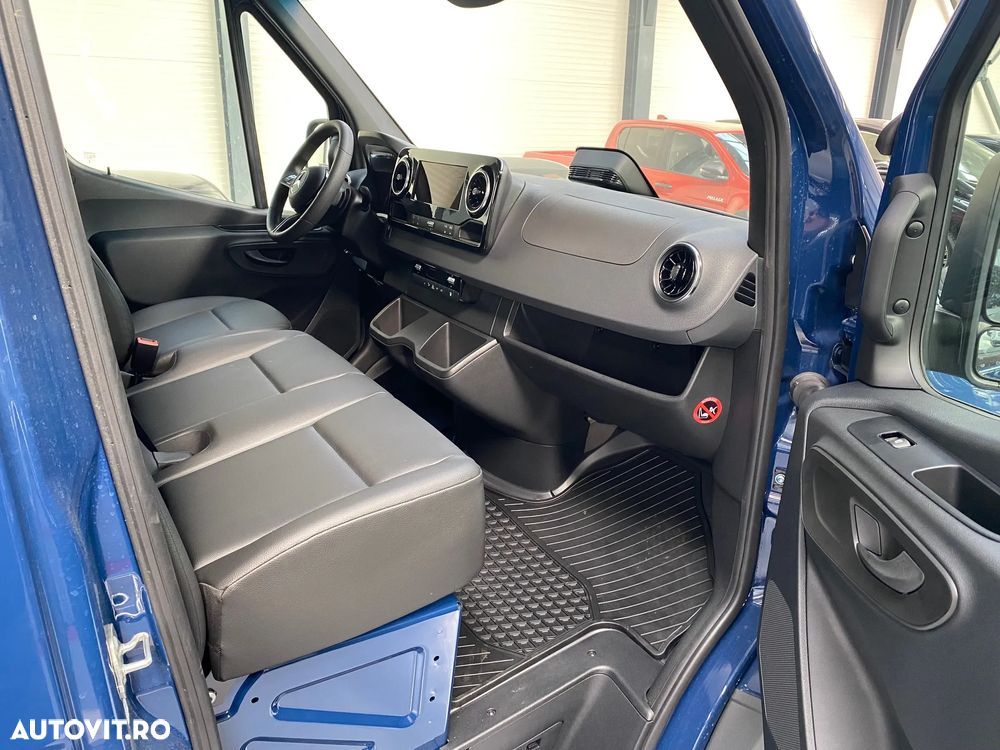 Mercedes-Benz Sprinter 319 CDI 190CP L2H2 AWD 9AT+ - 16