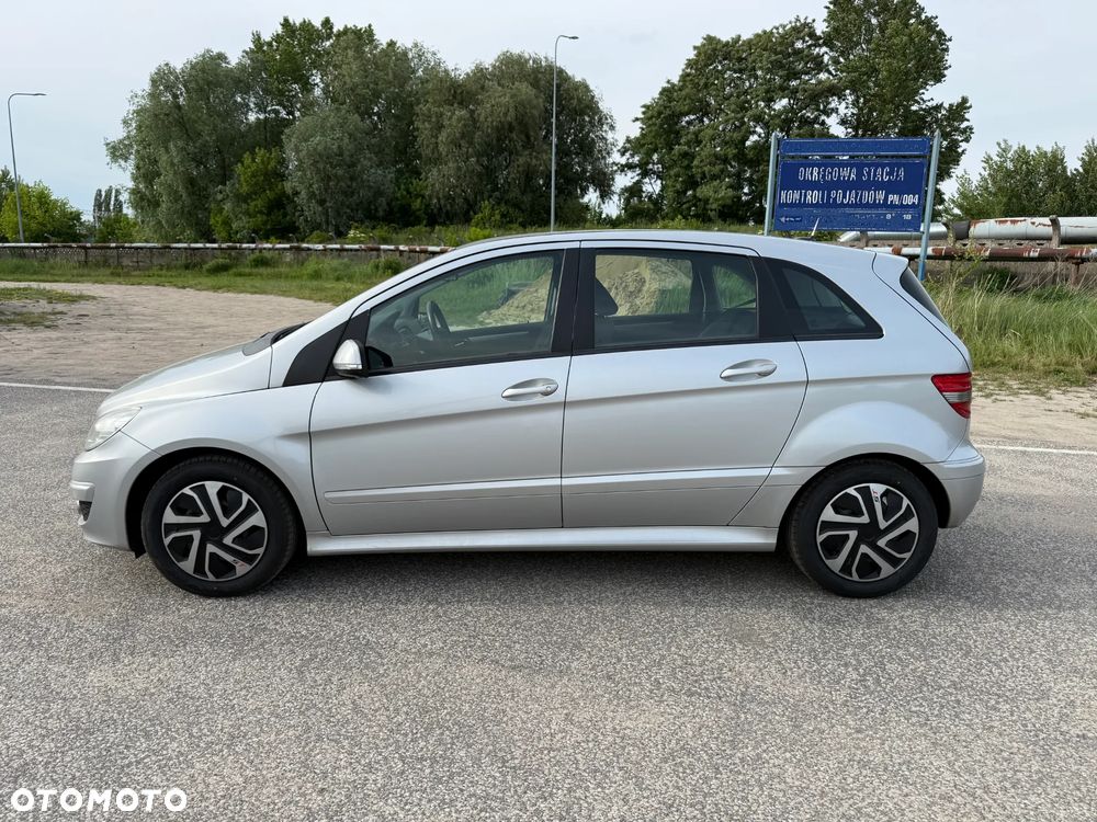 Mercedes-Benz Klasa B 180 CDI Special Edition - 12