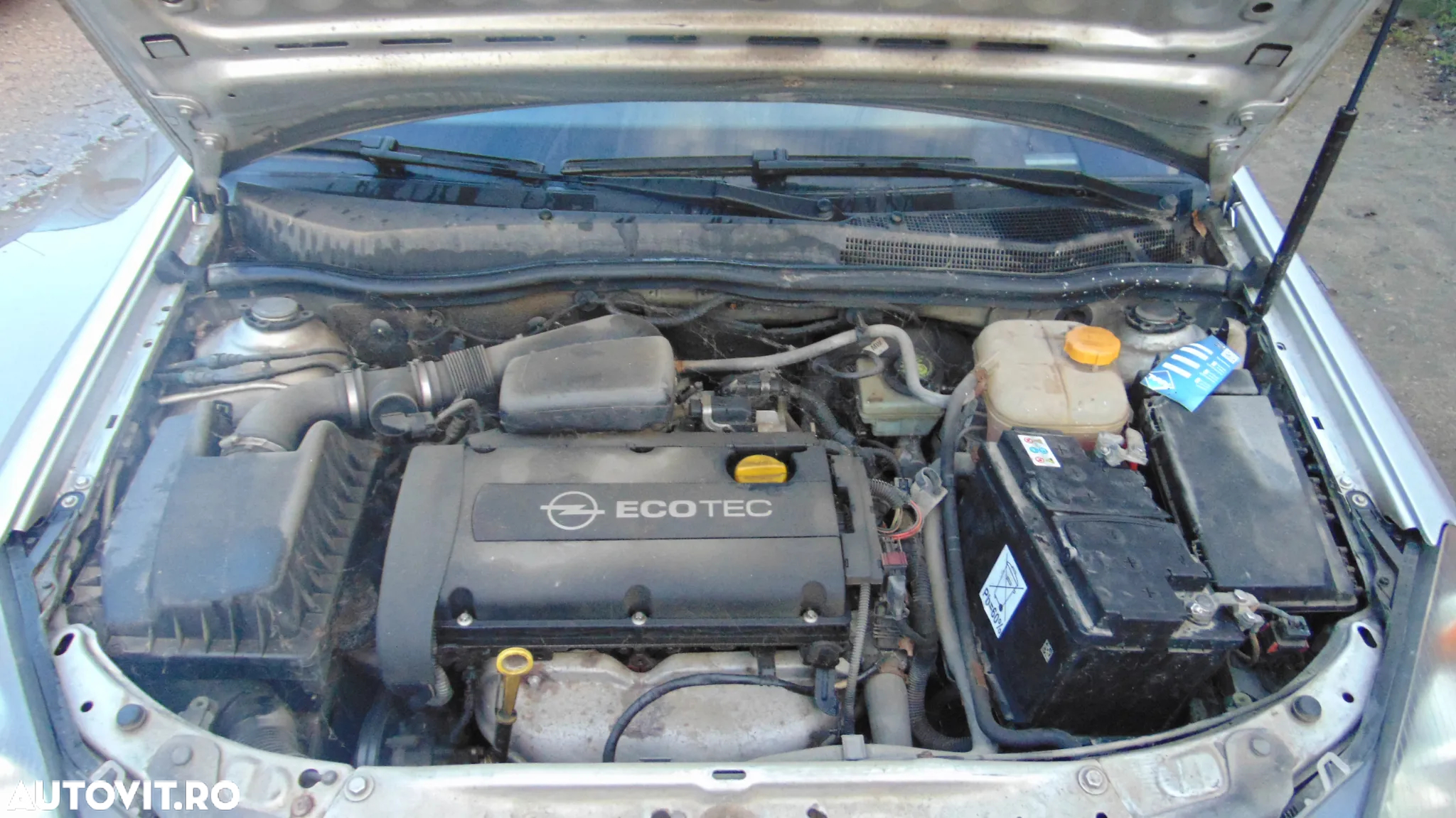 Piese opel Astra H 1.6 benzina cod motor Z16 XEP an 2006 - 7