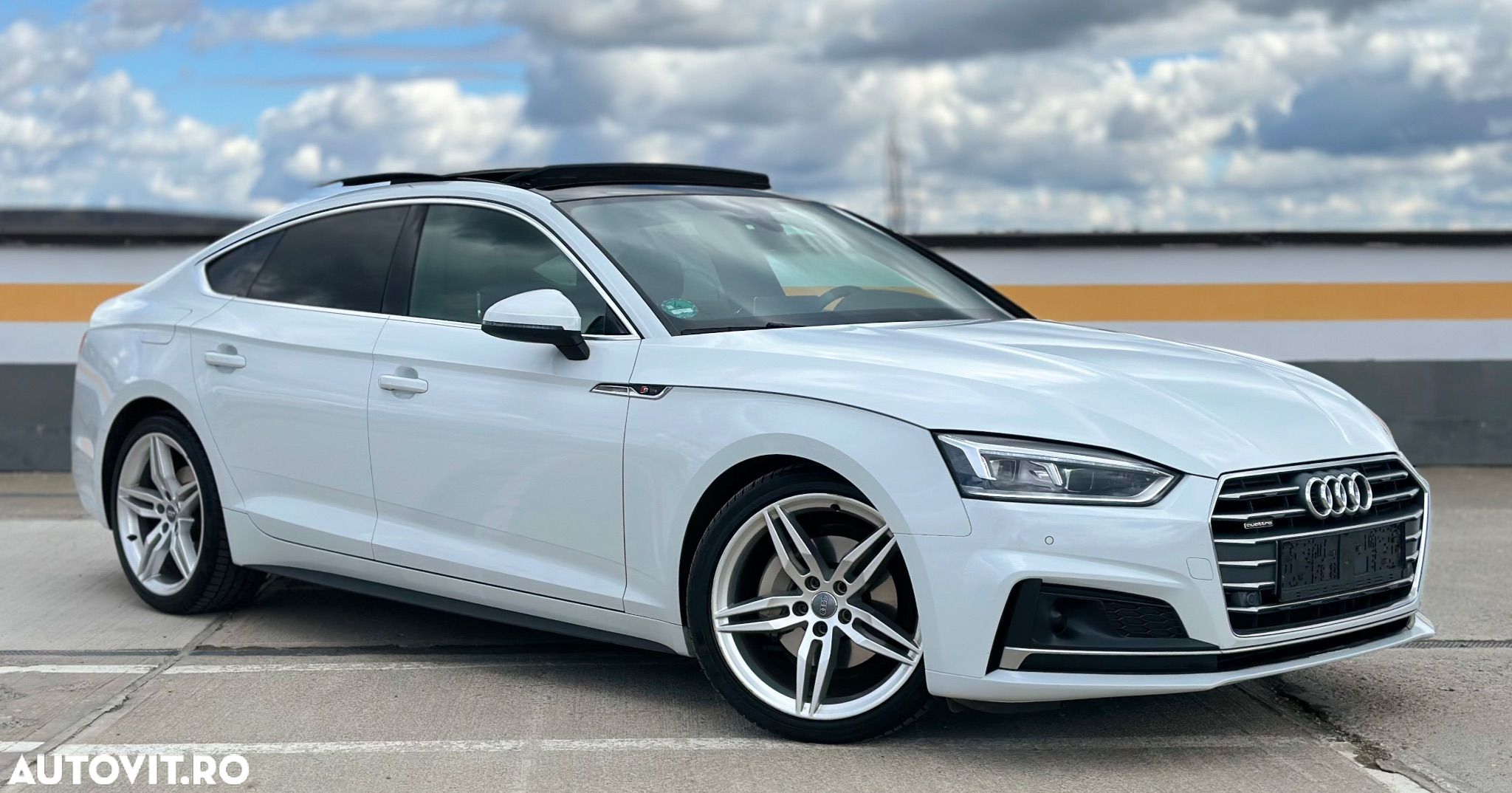 Audi A5 Sportback 40 TDI quattro S tronic S line - 1