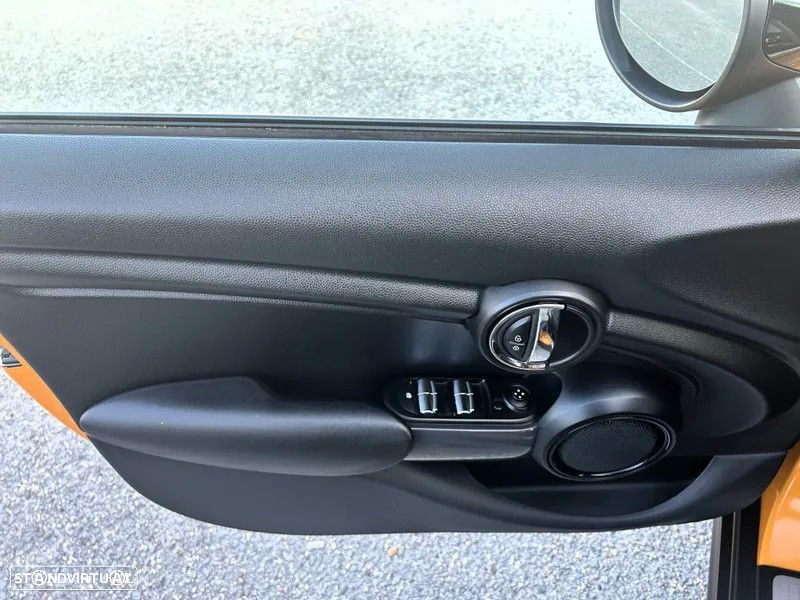 MINI 5 Portas One D - 11