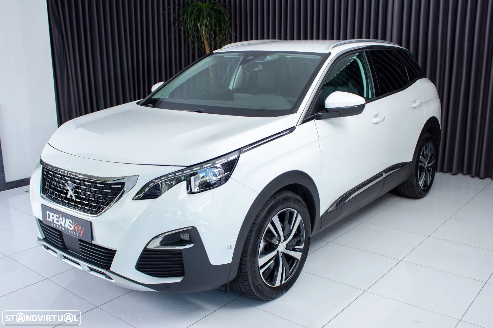 Peugeot 3008 1.2 PureTech Allure EAT8 - 10