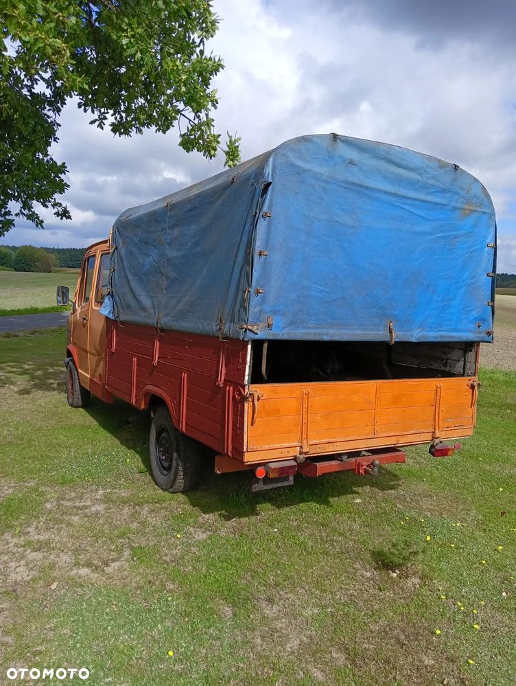 Mercedes-Benz 307 D - 18