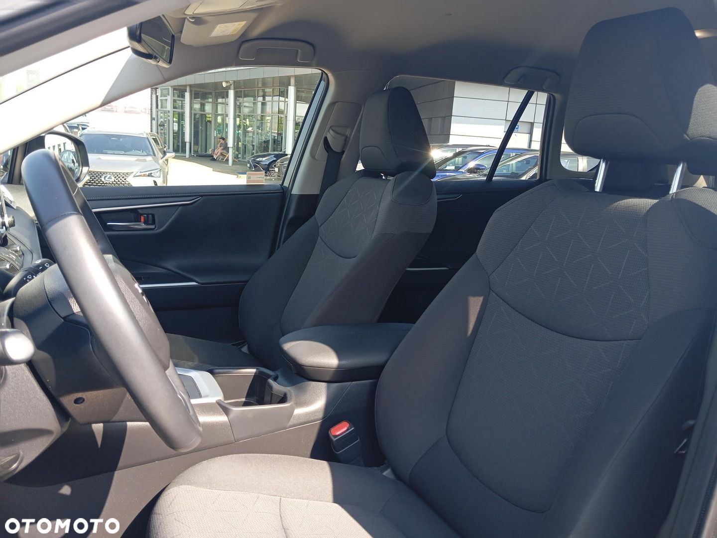Toyota RAV4 - 20