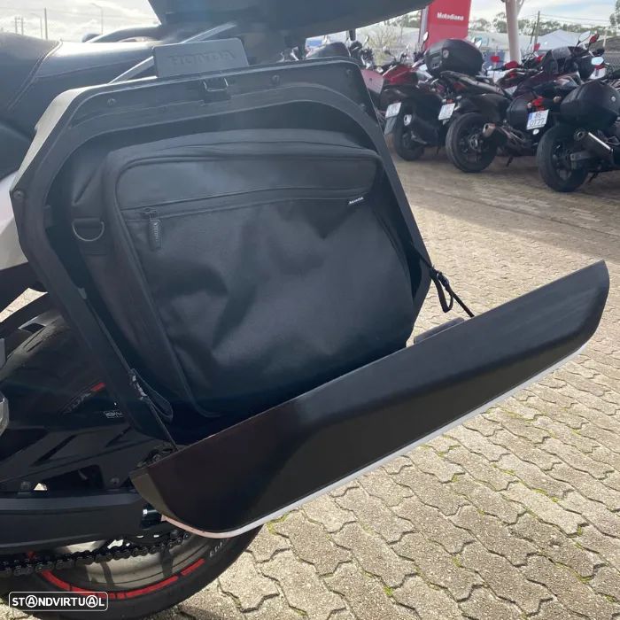 Honda NT 1100 DCT - 8