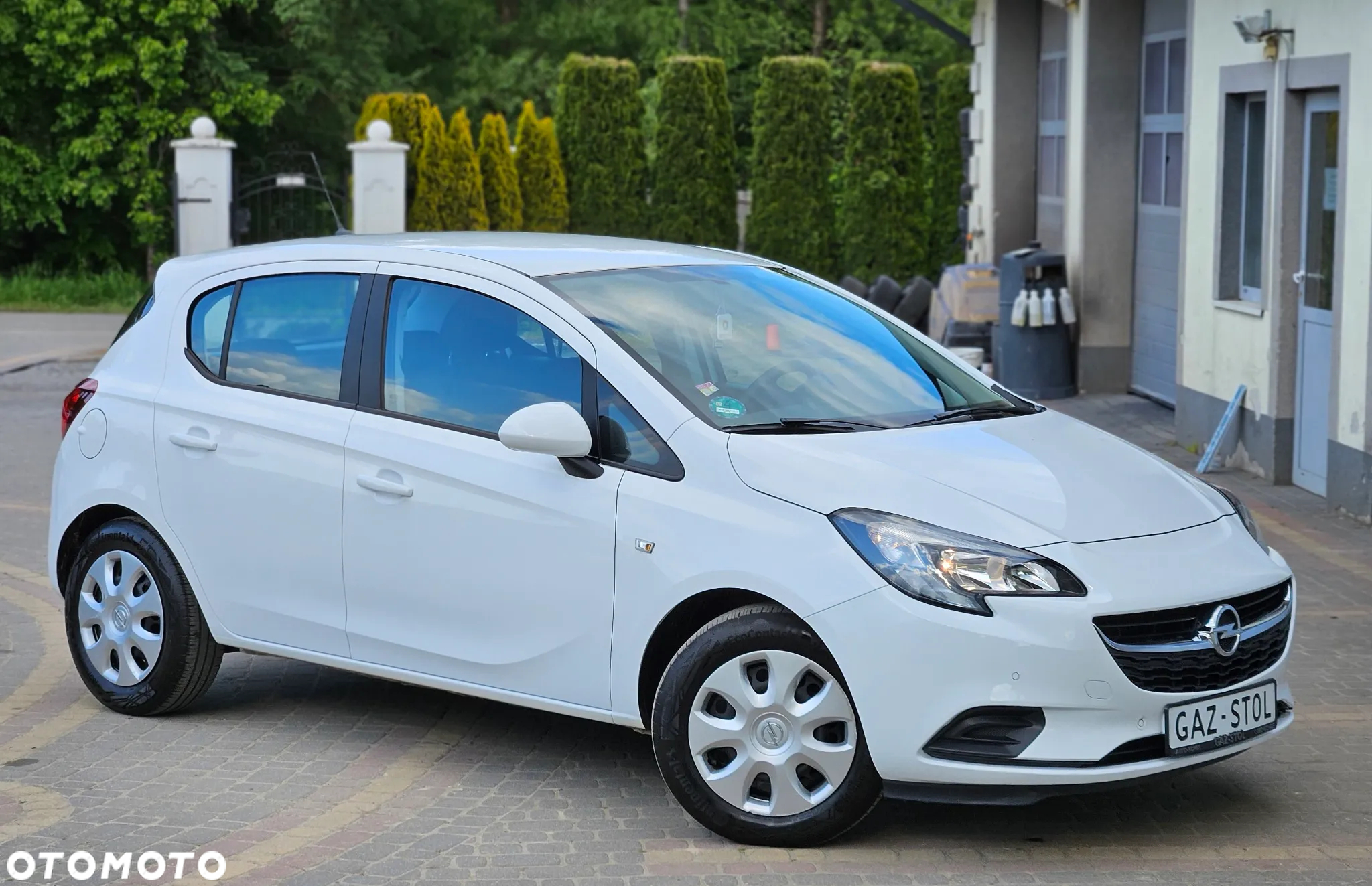 Opel Corsa 1.2 Enjoy - 2