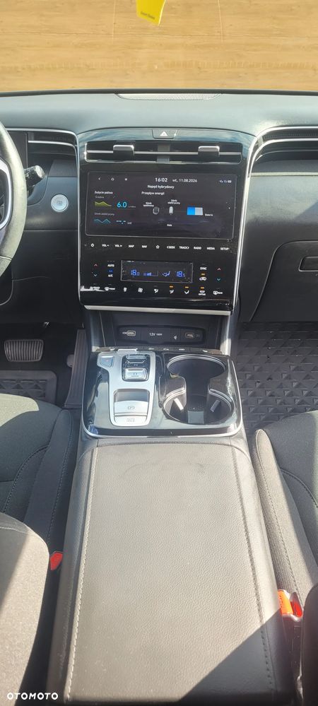 Hyundai Tucson 1.6 T-GDi HEV Executive 4WD - 4