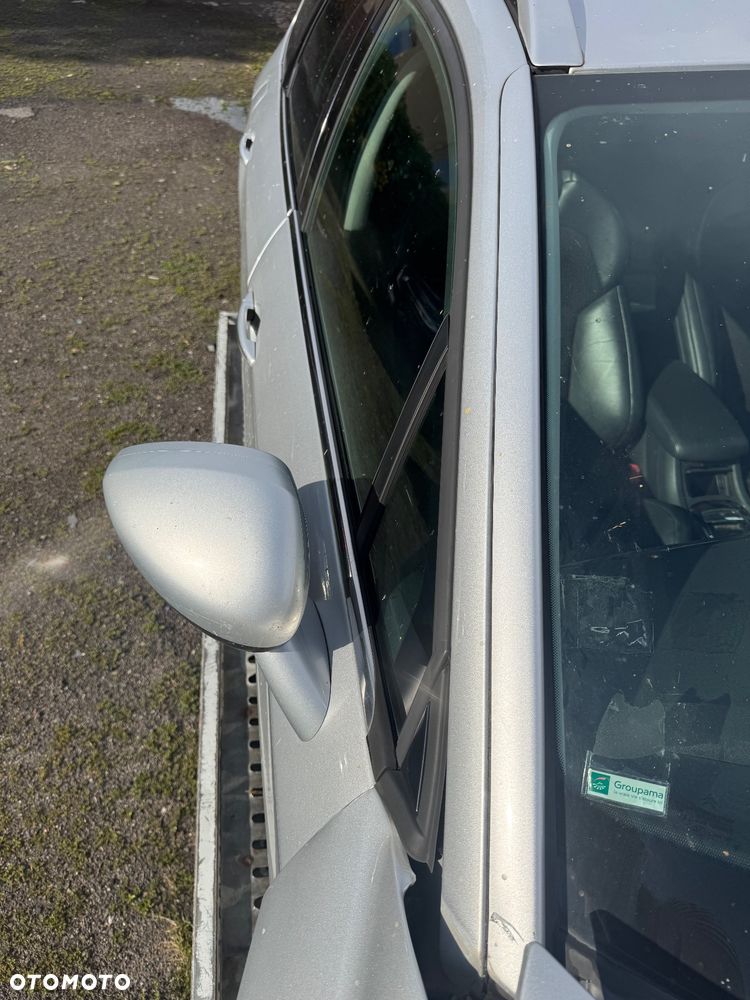 CITROEN C5 III X7 08- LISTWA SZYBY CZOŁOWEJ PRAWĄ KOLOR EZRC - 1