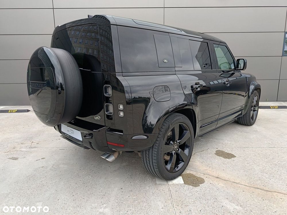 Land Rover Defender - 9