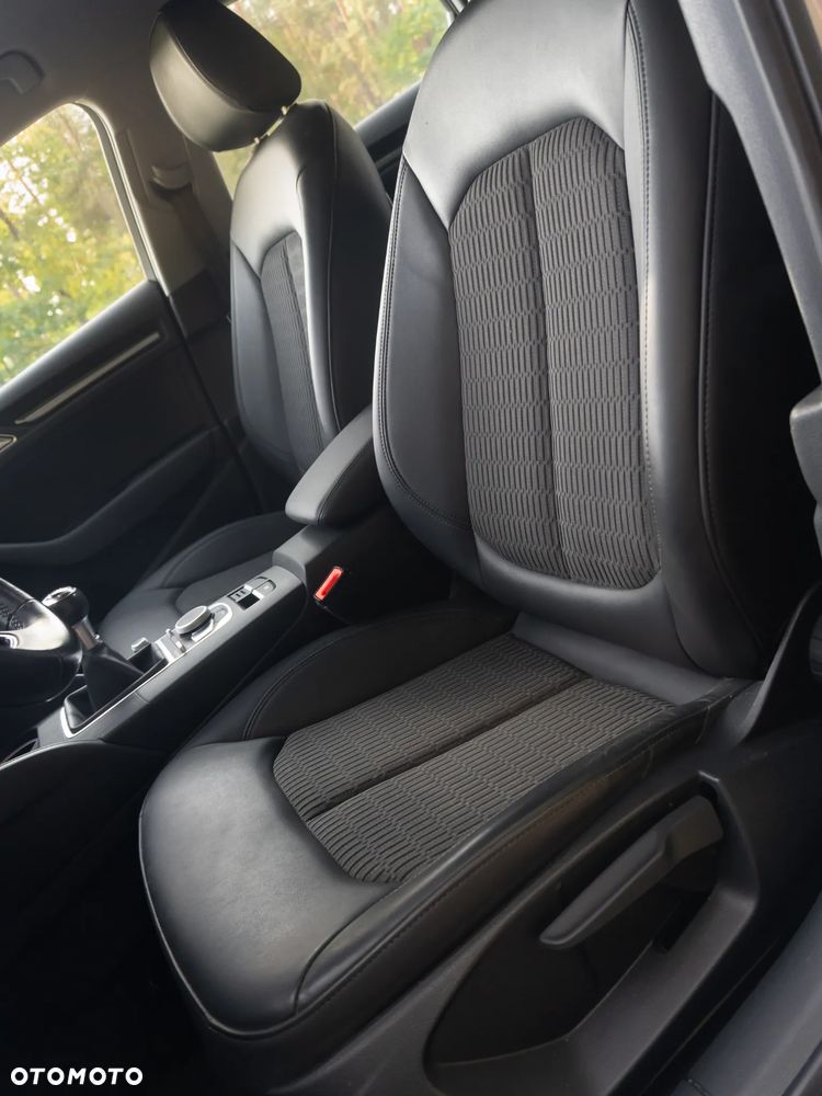 Audi A3 Sportback - 12