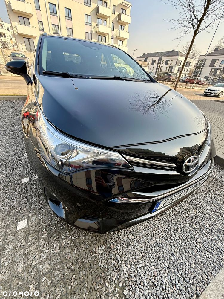 Toyota Avensis 2.0 D-4D Prestige - 5
