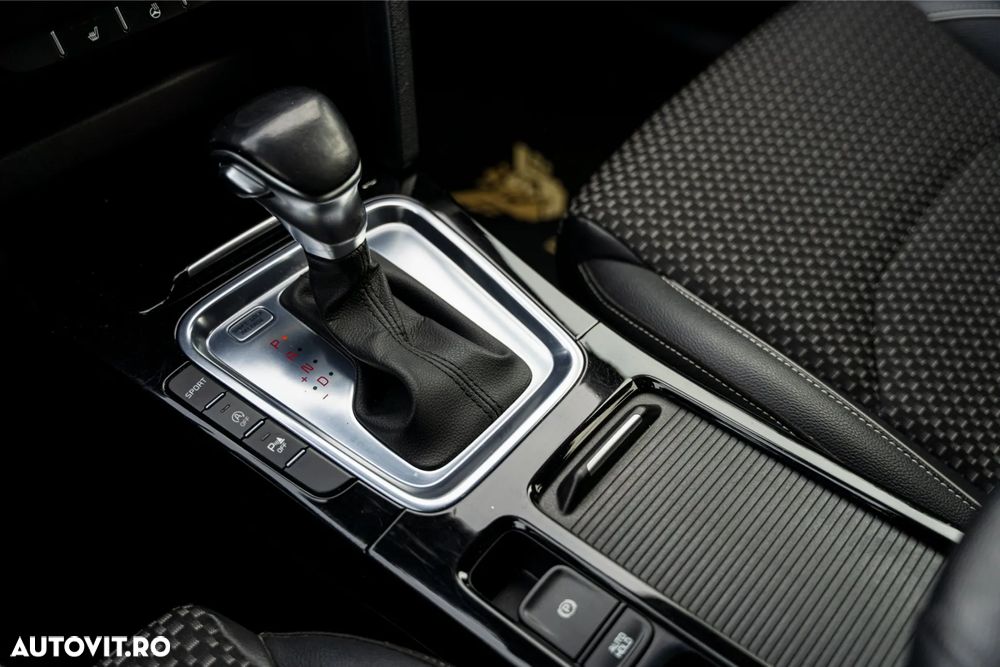 Kia Ceed 1.6 CRDi DCT GT Line - 19