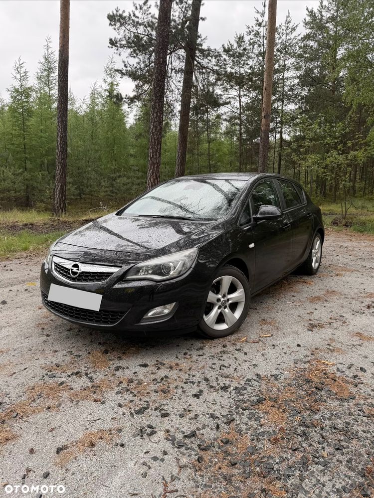 Opel Astra 1.6 - 9