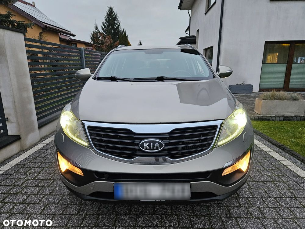 Kia Sportage 1.7 CRDI 2WD Dream-Team Edition - 4