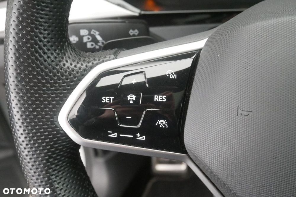 Volkswagen Arteon 2.0 TSI R-Line DSG - 26