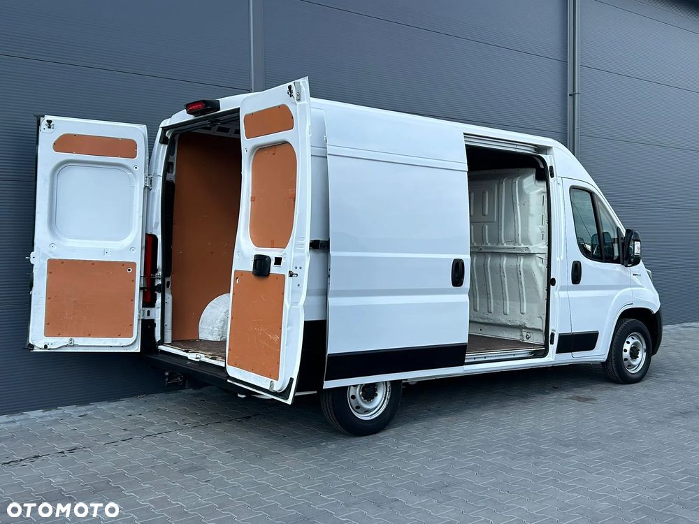 Fiat Ducato 2.3 MultiJet L2H2 Średniak **Kamera cofania**Climatronic**Sprowadzony**2021R** - 9