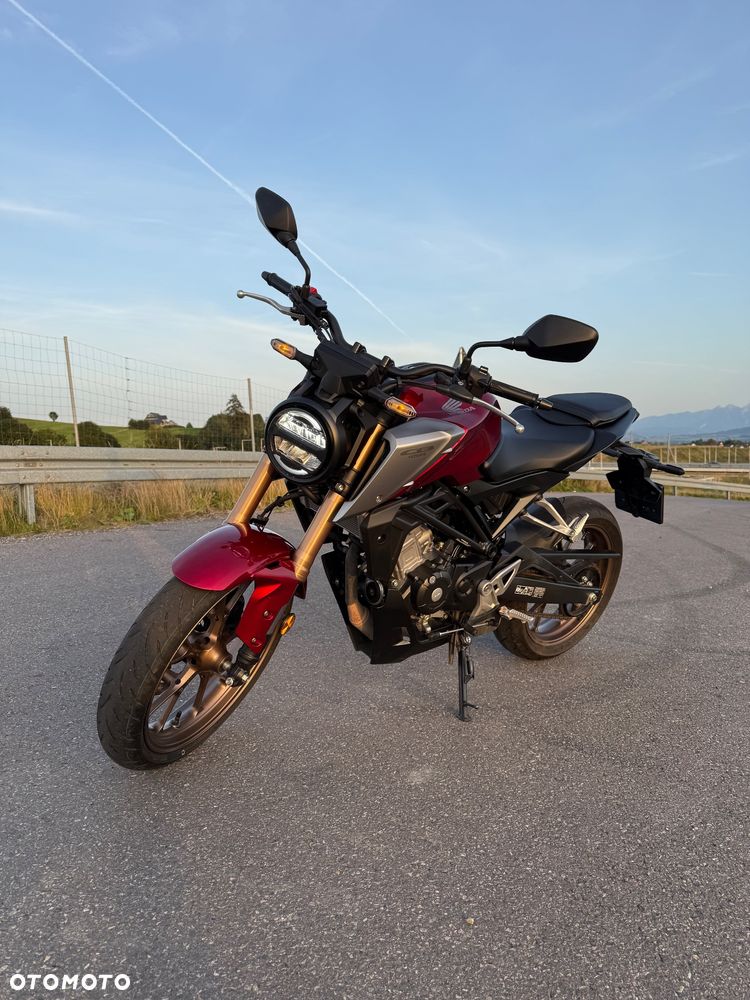 Honda CB - 9