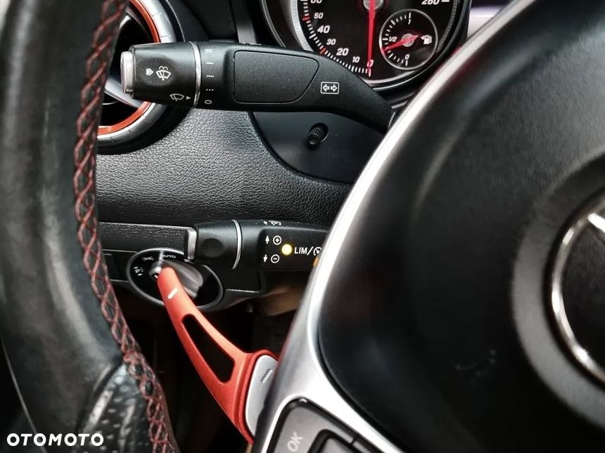 Mercedes-Benz CLA - 11