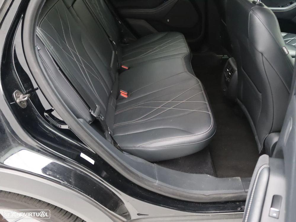 Ford Mustang Mach-E Standard - 4