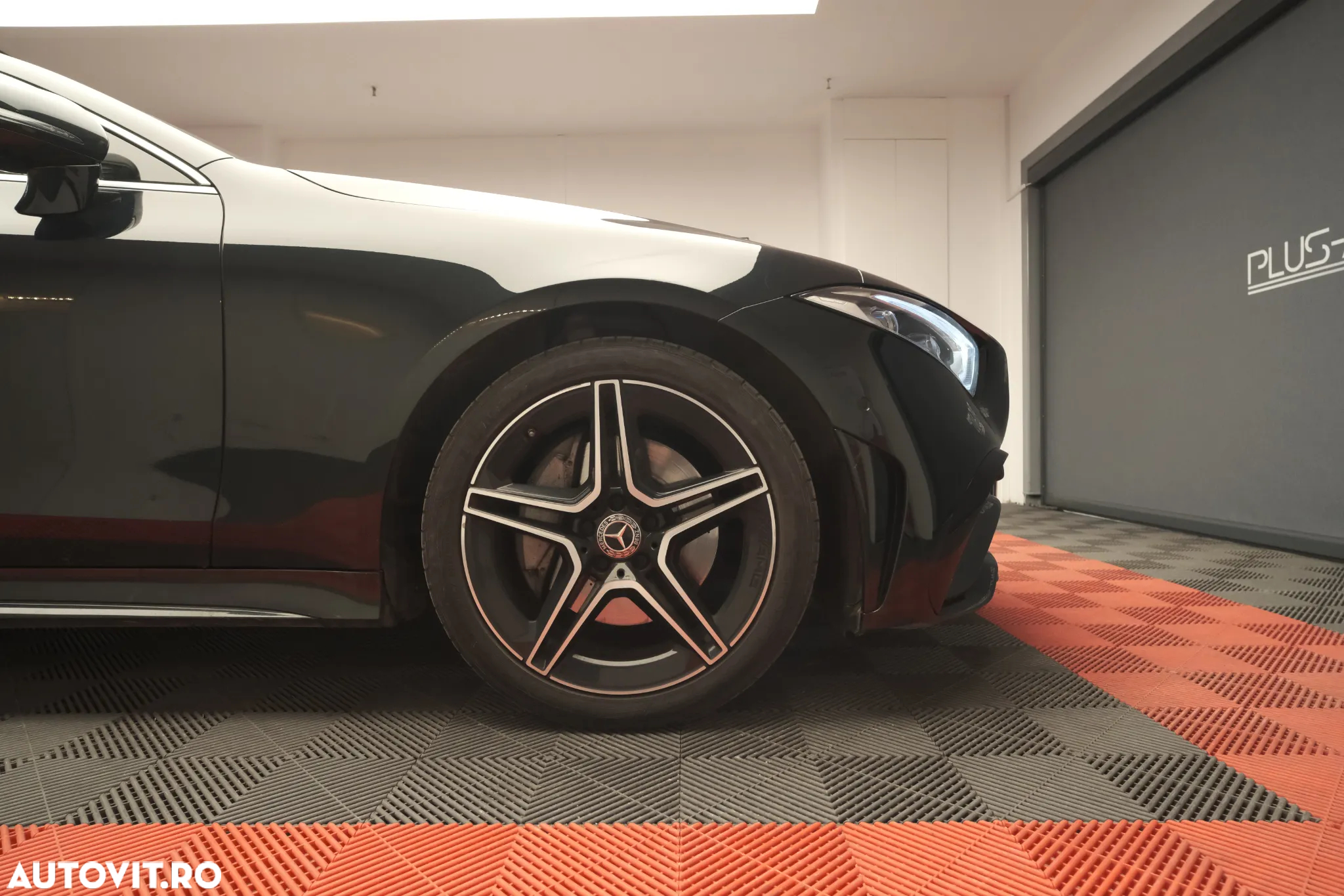 Mercedes-Benz CLS 350 9G-TRONIC AMG Line - 8