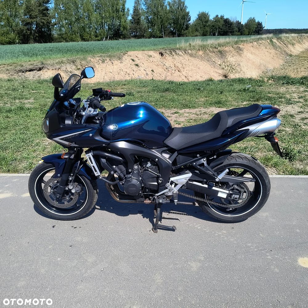 Yamaha FZ6 - 1