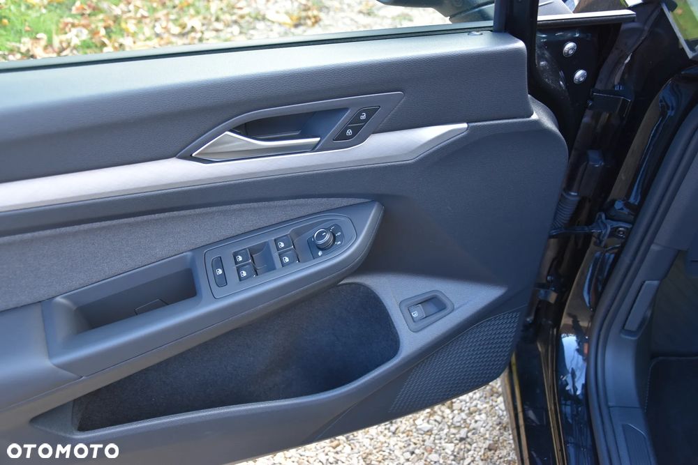 Volkswagen Golf 1.5 TSI EHybrid PHEV 150kW Edition 50 DSG - 23