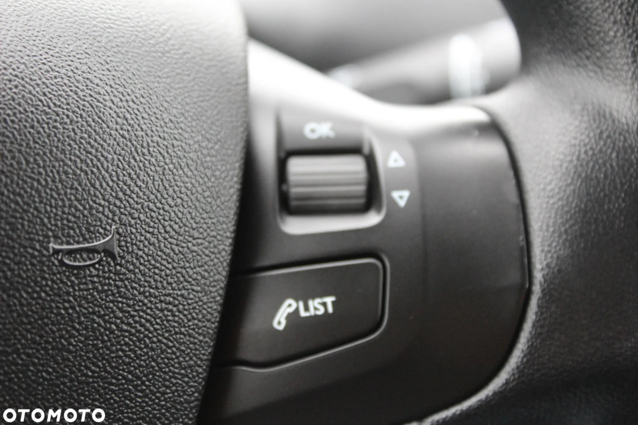 Peugeot 208 Blue-HDi 100 Stop&Start Active - 17
