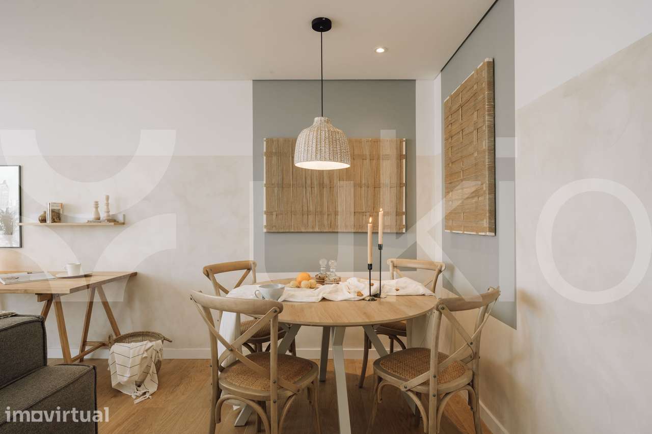 Apartamento T2 com em Alvalade - Grande imagem: 2/22