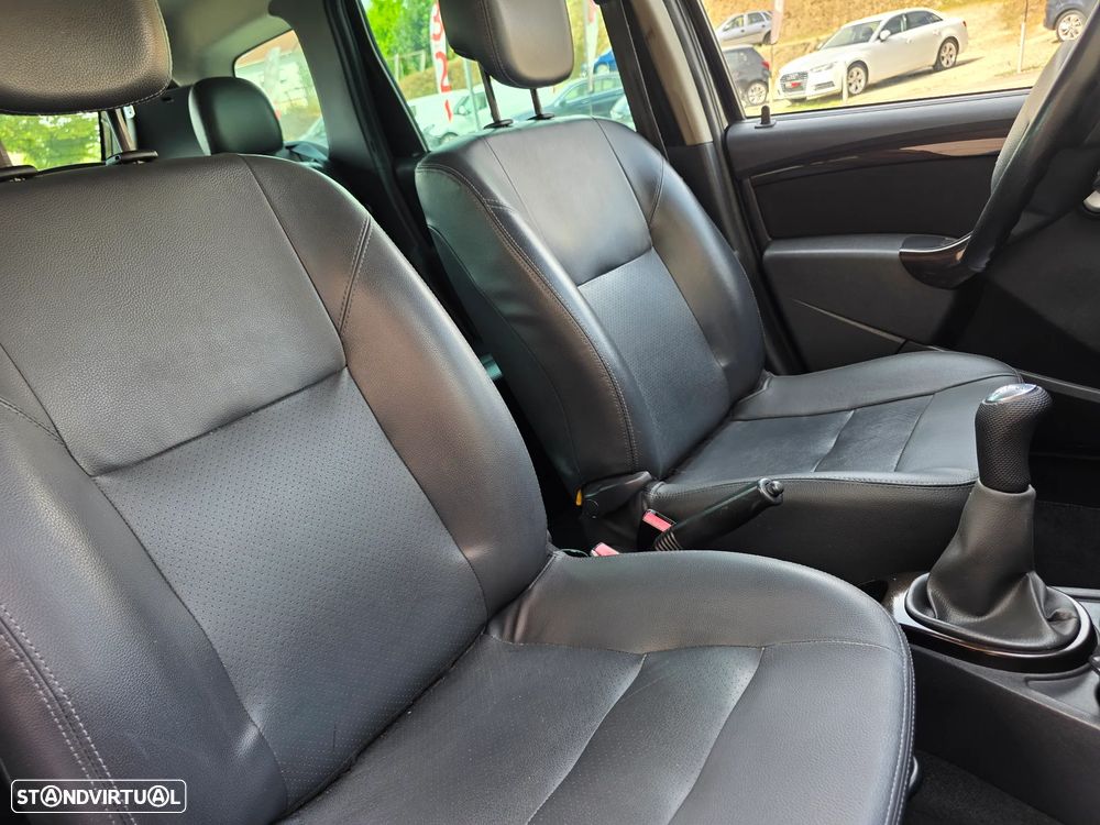 Dacia Duster 1.5 dCi Confort - 24