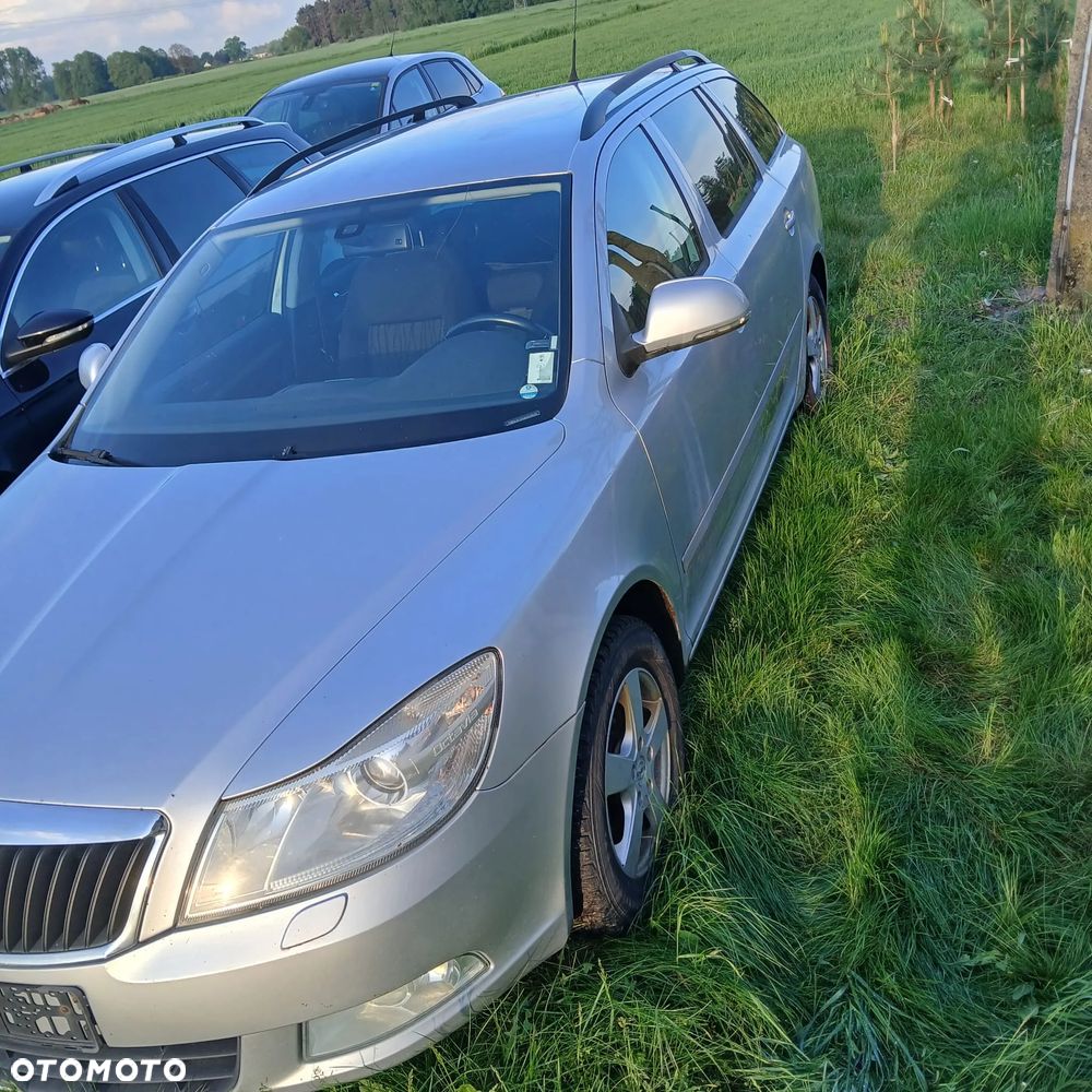Skoda Octavia 1.4 TSI Ambiente - 4