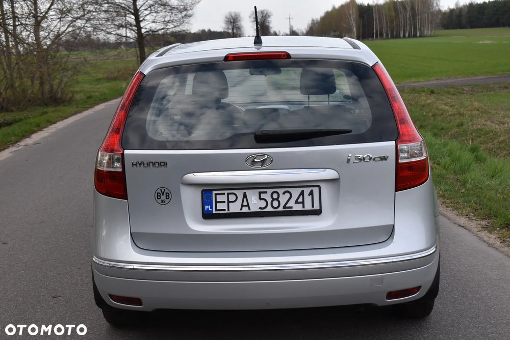 Hyundai i30 i30cw 1.4 FIFA WM Edition - 11