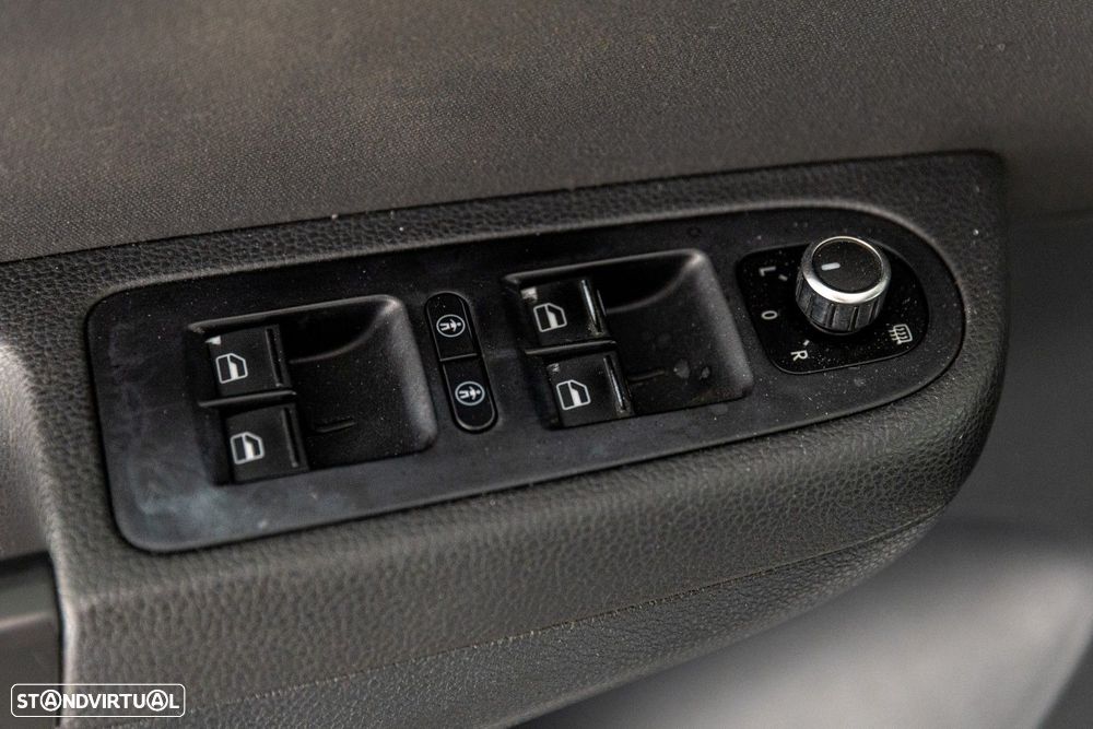 VW Sharan 2.0 TDI Confortline - 12