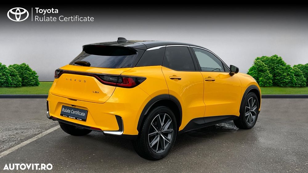 Lexus LBX 1.5 HEV 4x2 CVT Cool - 18
