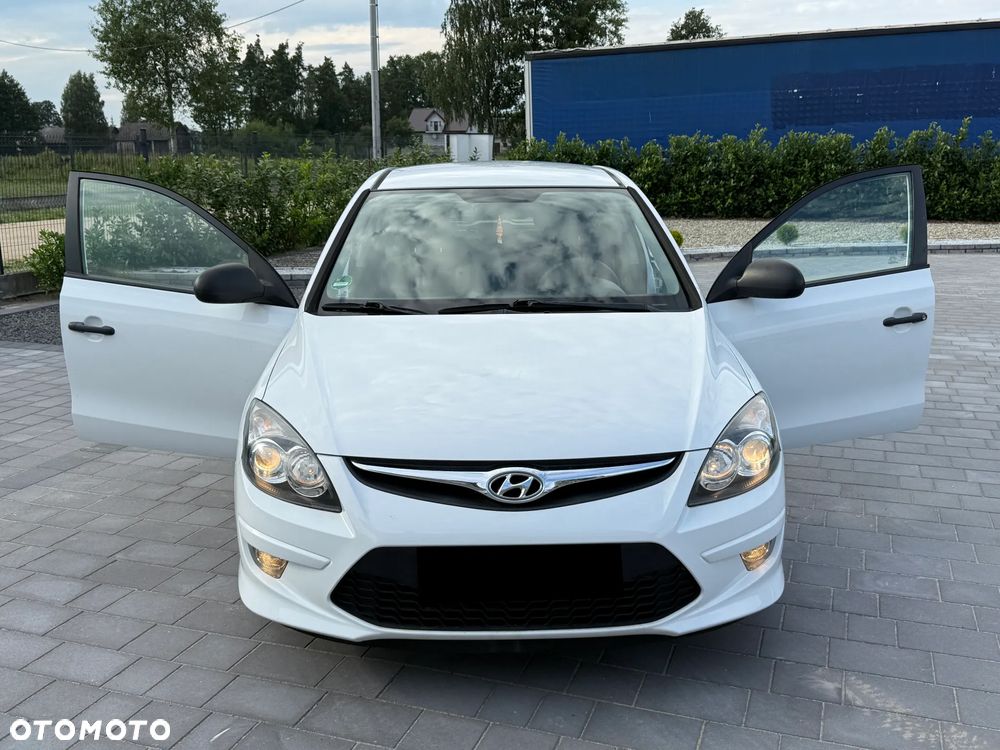 Hyundai i30 1.4 Comfort - 10