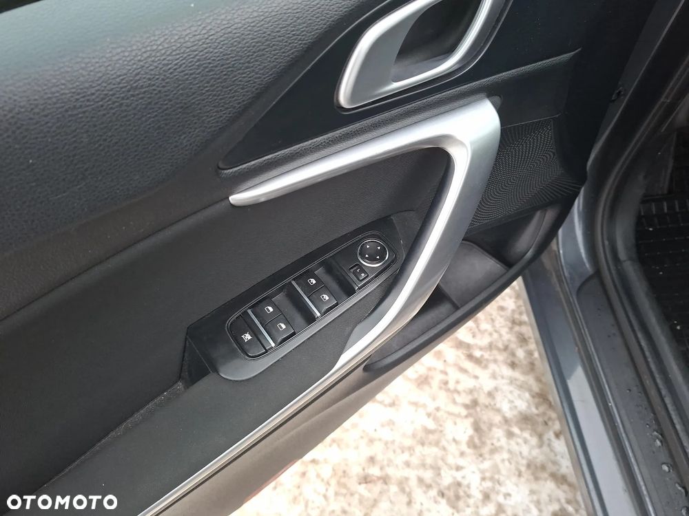 Kia Ceed 1.4 T-GDI M - 11