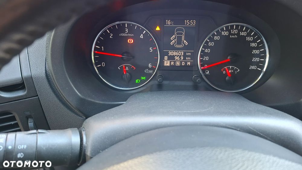Nissan X-Trail - 13