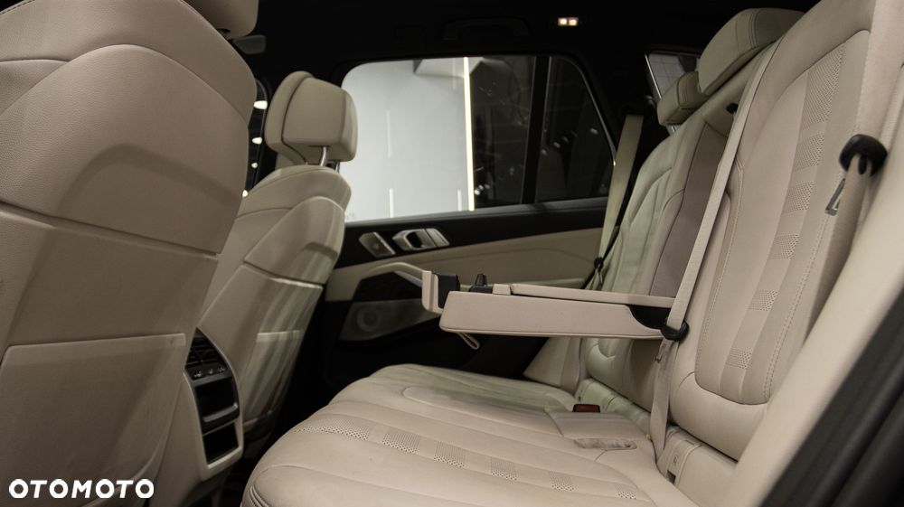 BMW X5 xDrive30d mHEV - 18