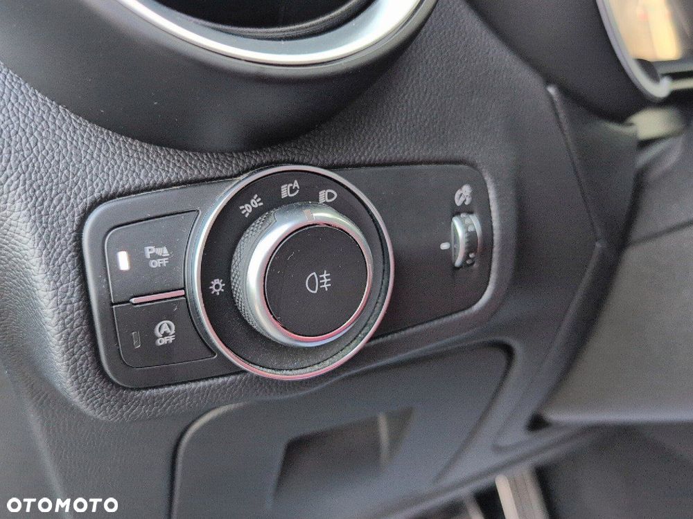 Alfa Romeo Stelvio 2.2 JTDM Veloce Q4 - 14
