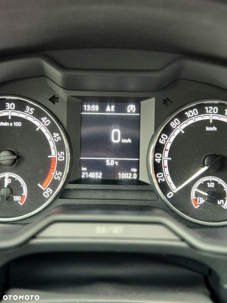 Skoda Octavia 1.6 TDI SCR Ambition - 31