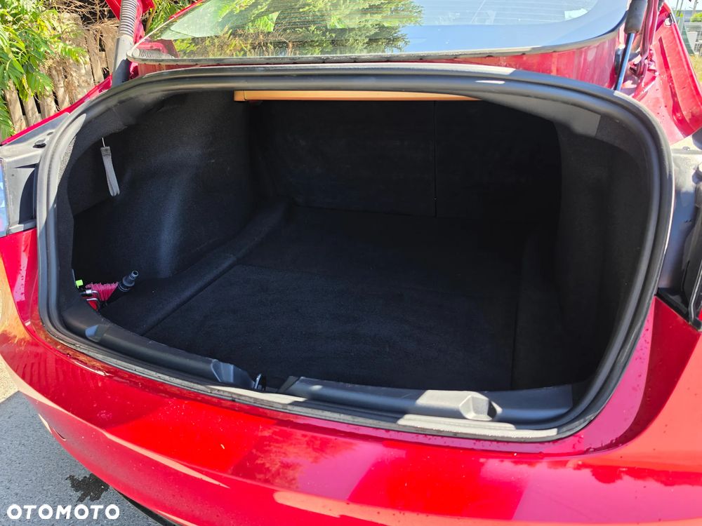Tesla Model 3 - 15