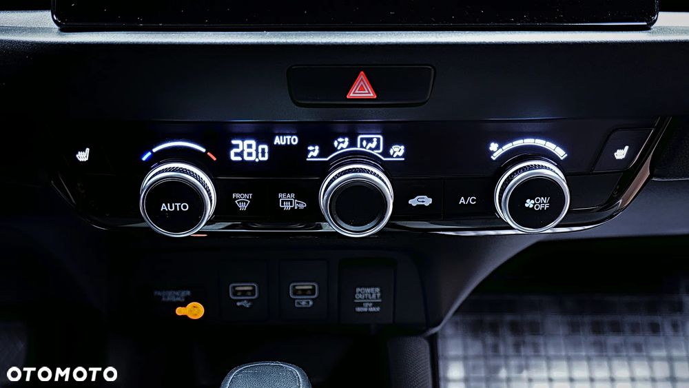 Honda Jazz 1.5 i-MMD Executive Crosstar - 24