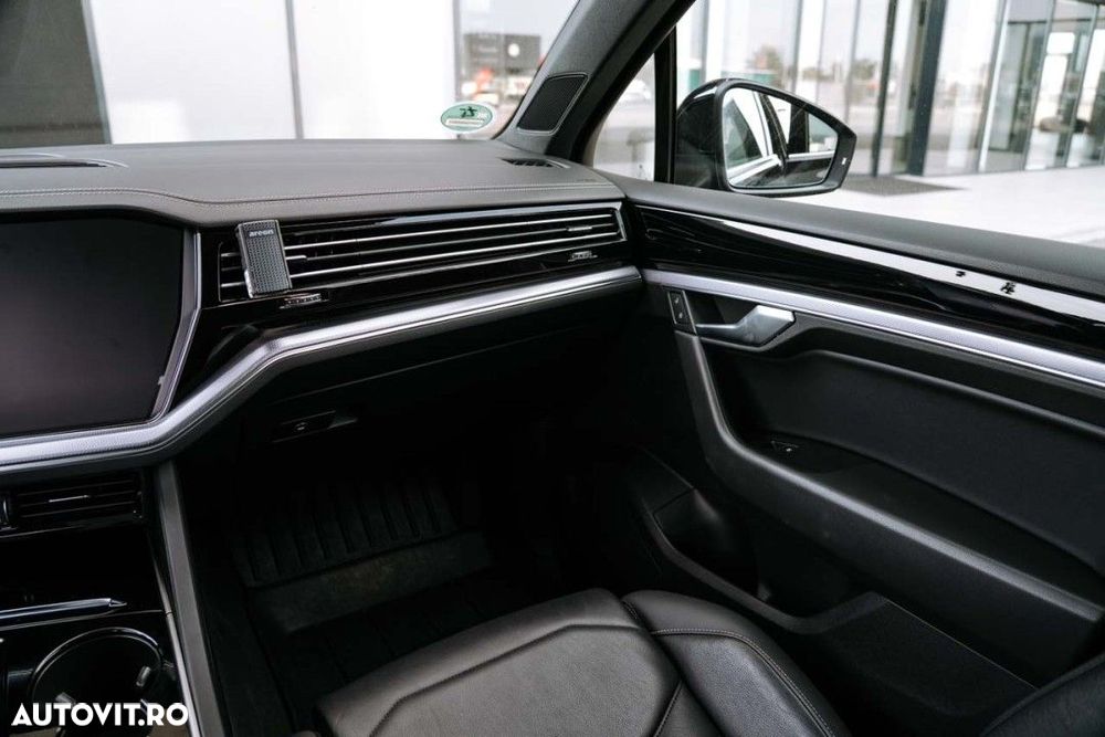 Volkswagen Touareg - 40